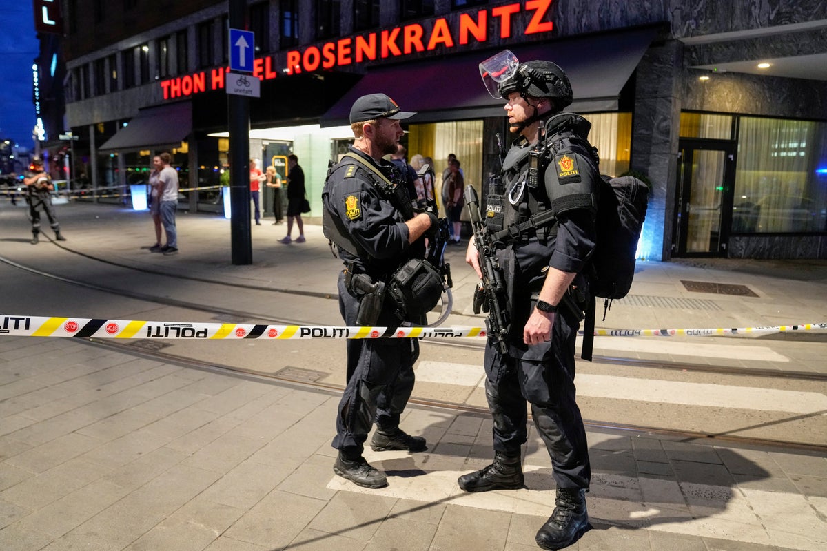 oslo-shooting:-two-people-killed-and-many-injured-in-attack-at-gay-bar