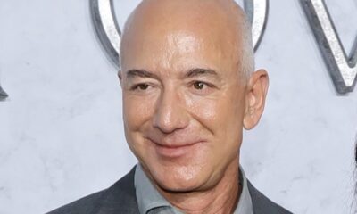 jeff-bezos-under-fire-after-tweet-about-queen’s-death:-‘you-should-probably-stay-quiet’