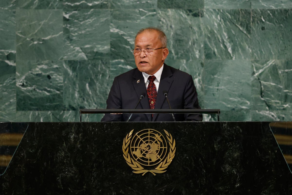 marshall-islands-head:-we-must-tame-‘climate-change-monster’