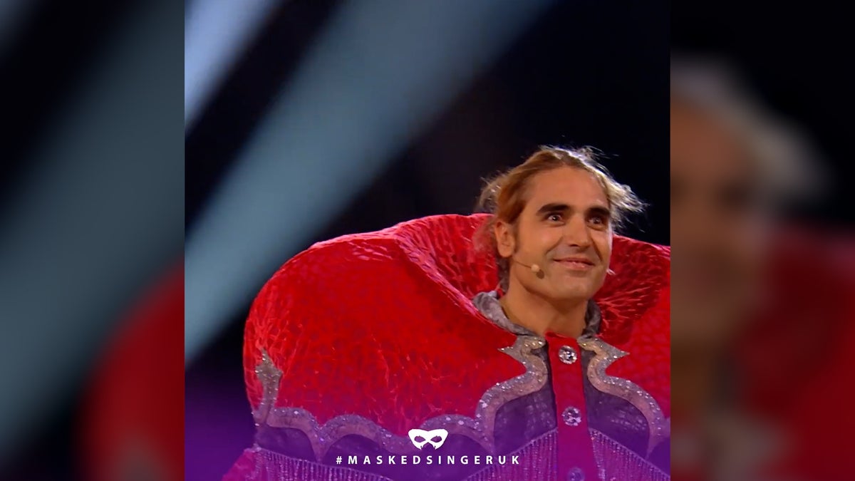 busted!:-moment-charlie-simpson-unveiled-as-winner-of-the-masked-singer-uk