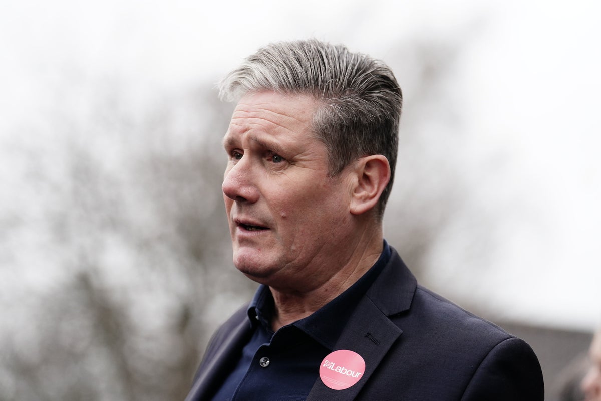 negative-campaigning-is-‘essential’-–-but-starmer’s-attacks-on-sunak-won’t-work,-warns-advertising-guru-saatchi