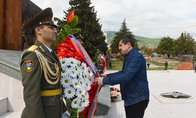 karabakh-president-visits-stepanakert-memorial