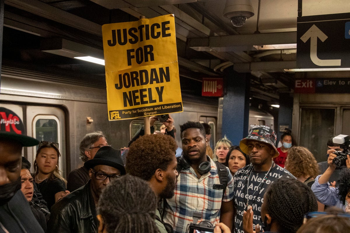 daniel-penny-expected-to-be-charged-in-jordan-neely-subway-chokehold-death