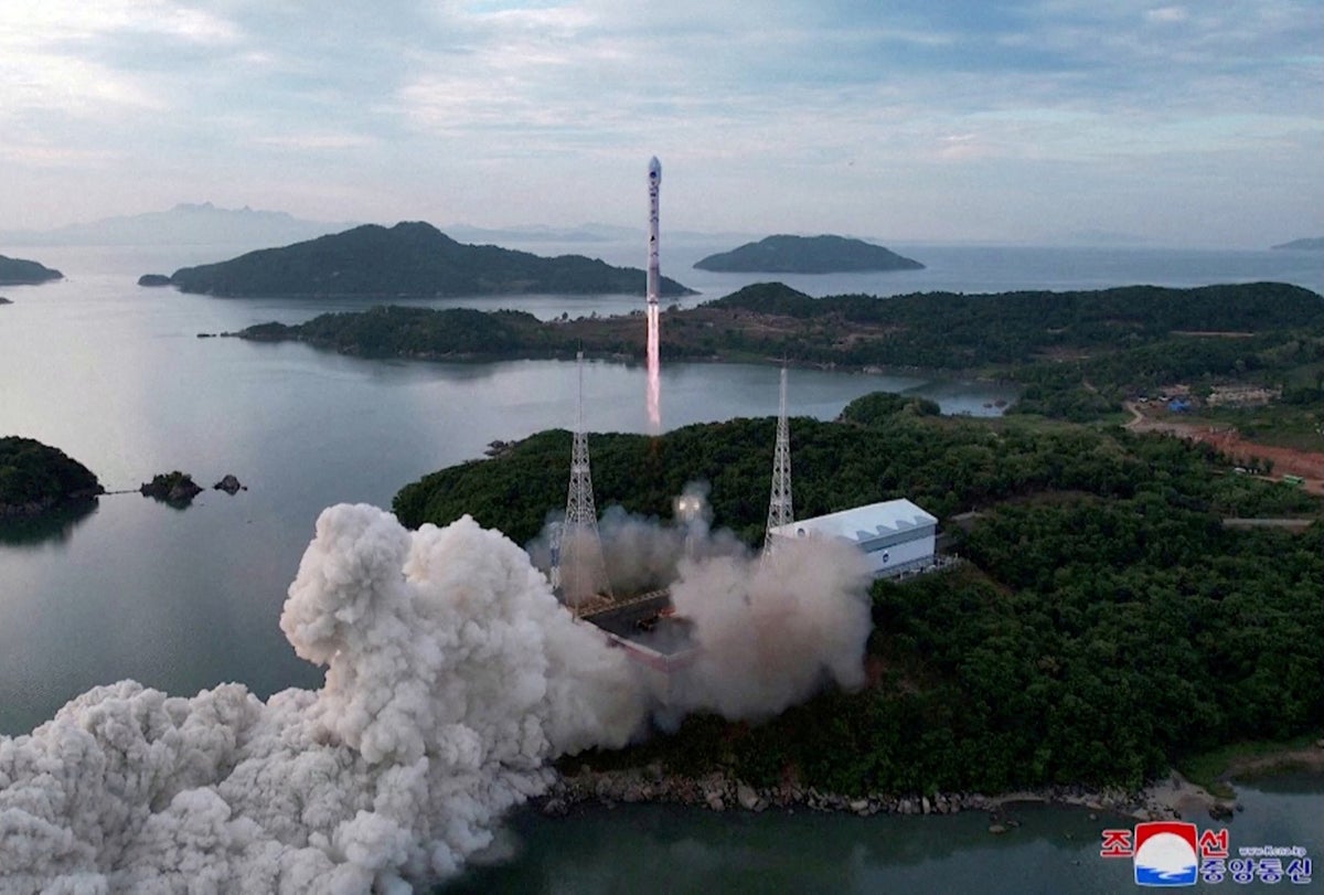 north-korea-announces-third-satellite-launch-attempt-in-violation-of-un-sanctions