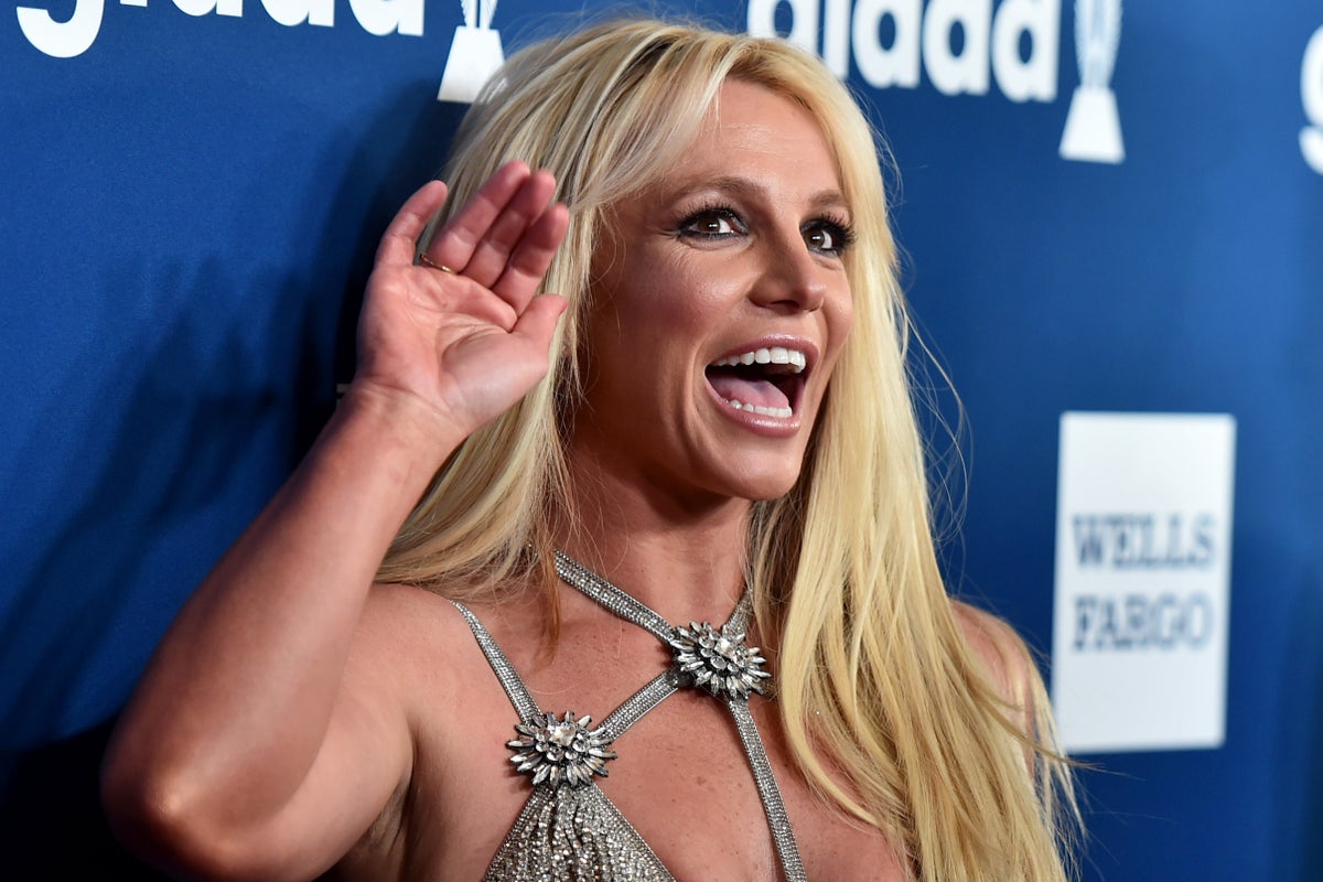 britney-spears-claims-she-once-made-out-with-ben-affleck