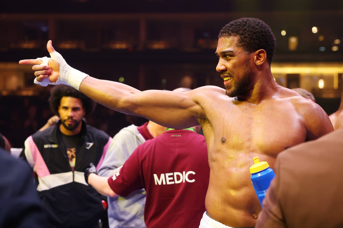 anthony-joshua-sends-message-to-tyson-fury-with-apparent-gun-gesture-after-francis-ngannou-ko