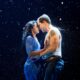 theater-review:-without-gosling-or-geese,-broadway’s-‘the-notebook’-goes-for-the-guts,-without-guile