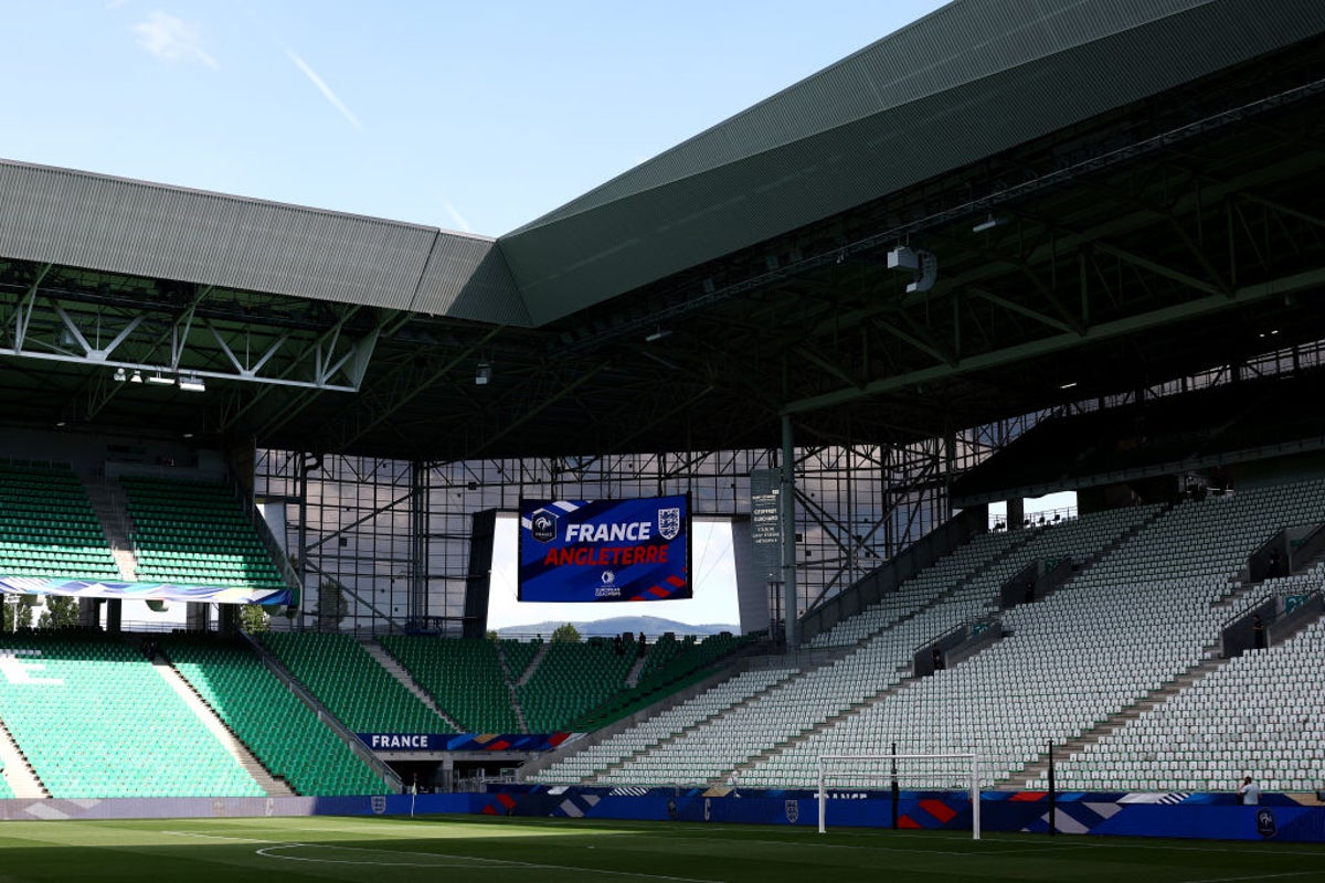 france-vs-england-live:-lionesses-team-news-and-line-ups-ahead-of-vital-euro-2025-qualifier