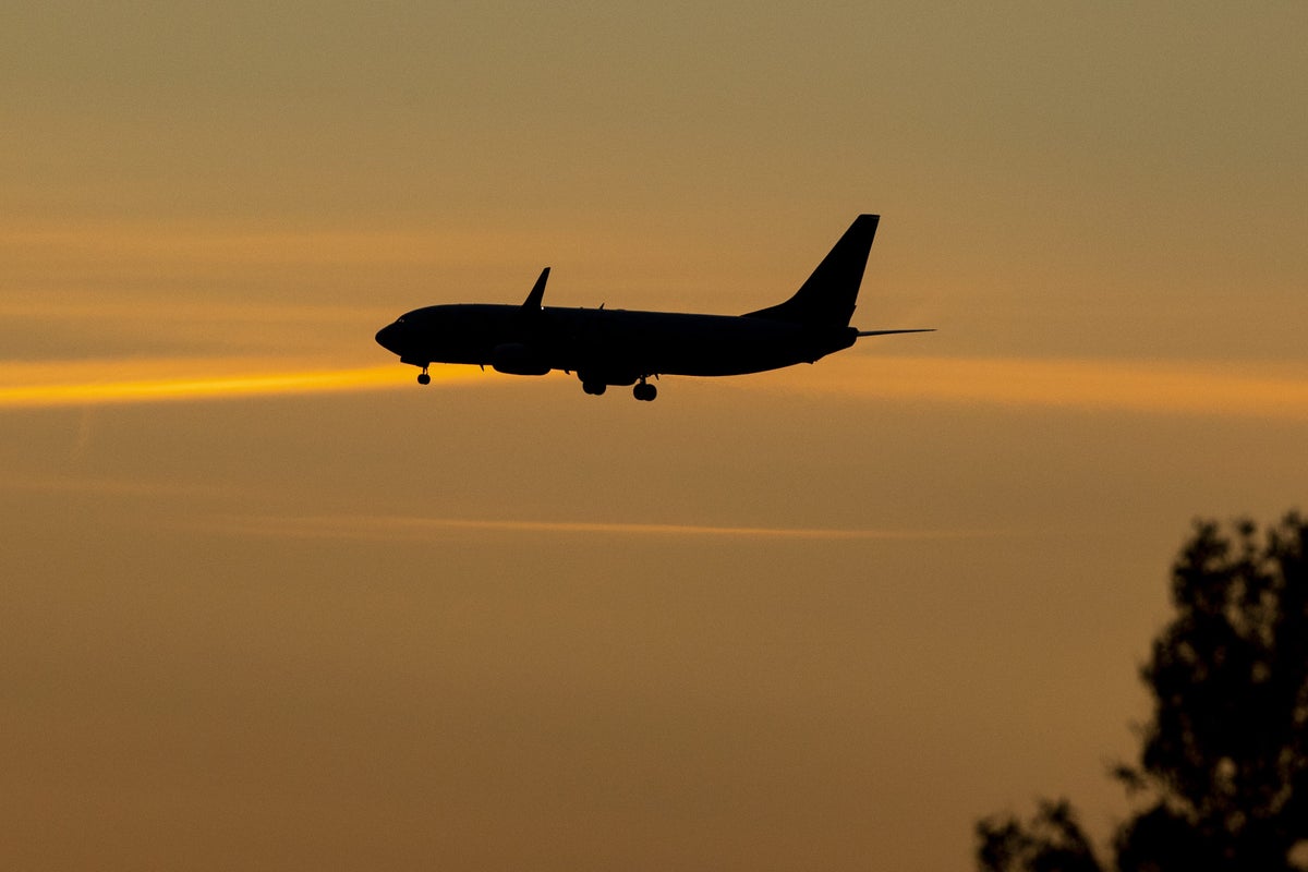 more-flight-cancellations-and-delays-expected-in-wake-of-global-it-outage