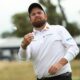 shane-lowry-keeps-calm-and-carries-british-open-lead-at-troon