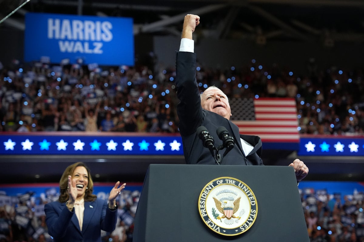 tim-walz-live:-harris’s-vp-pick-uses-first-speech-to-condemn-‘creepy-and-weird’-trump-and-vance