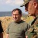 armenia-defense-minister-visits-frontline,-follows-ongoing-large-scale-construction-work-(photos)