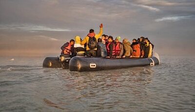 a-boat-with-migrants-sank-off-the-northern-coast-of-france:-at-least-12-people-died