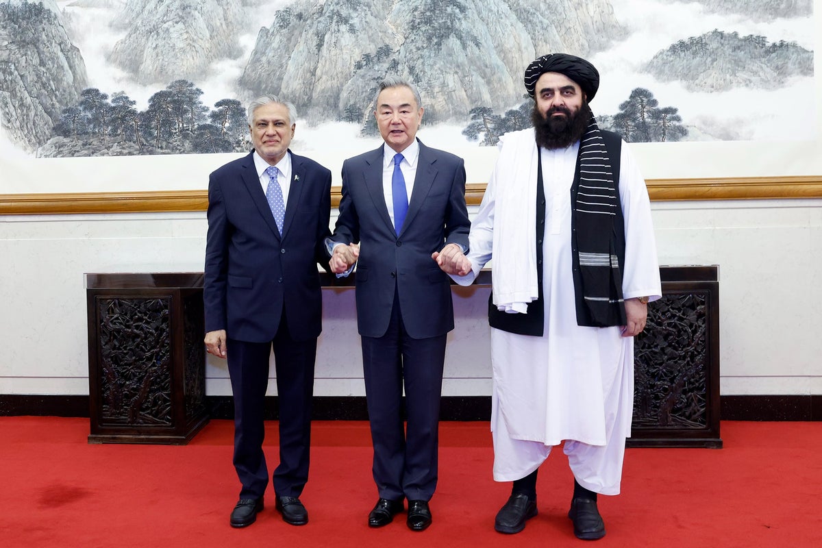 why-fierce-rivals-india,-pakistan-and-china-are-racing-to-woo-the-taliban
