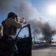 la-protests-live:-national-guard-to-arrive-within-24-hours-after-being-deployed-by-trump-over-immigration-demos