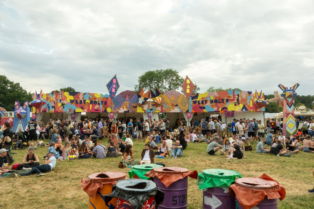 glastonbury-2025:-how-to-watch-the-bbc’s-coverage-of-rod-stewart,-wolf-alice,-jorja-smith-and-olivia-rodrigo