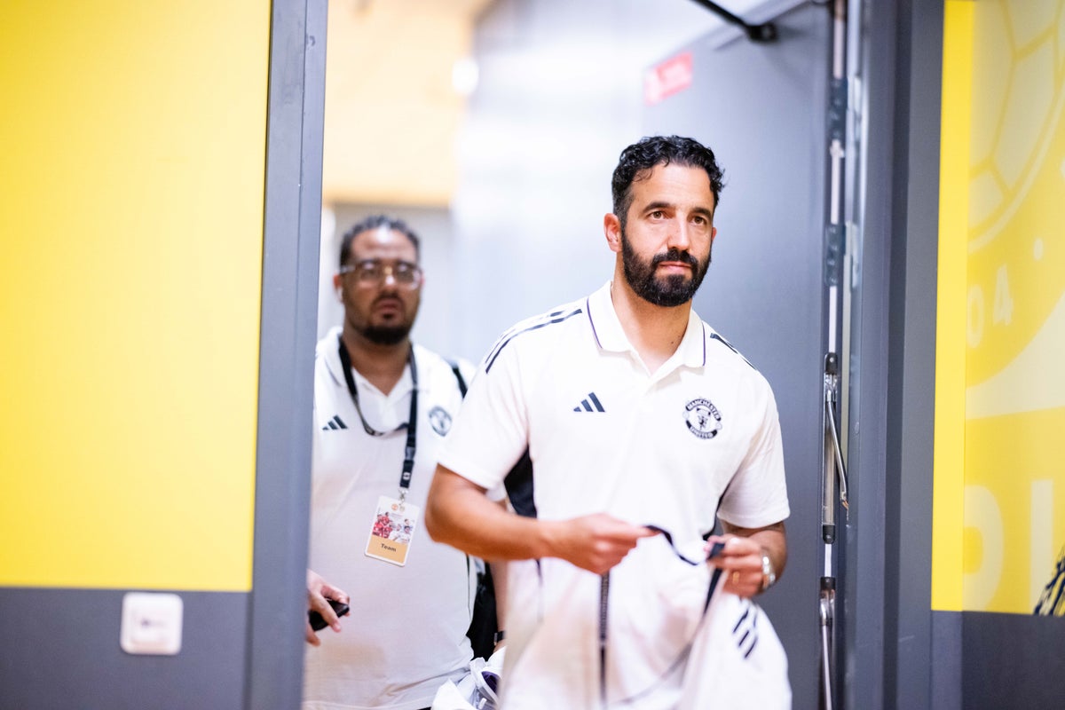 ruben-amorim-delivers-verdict-on-cunha’s-man-united-debut