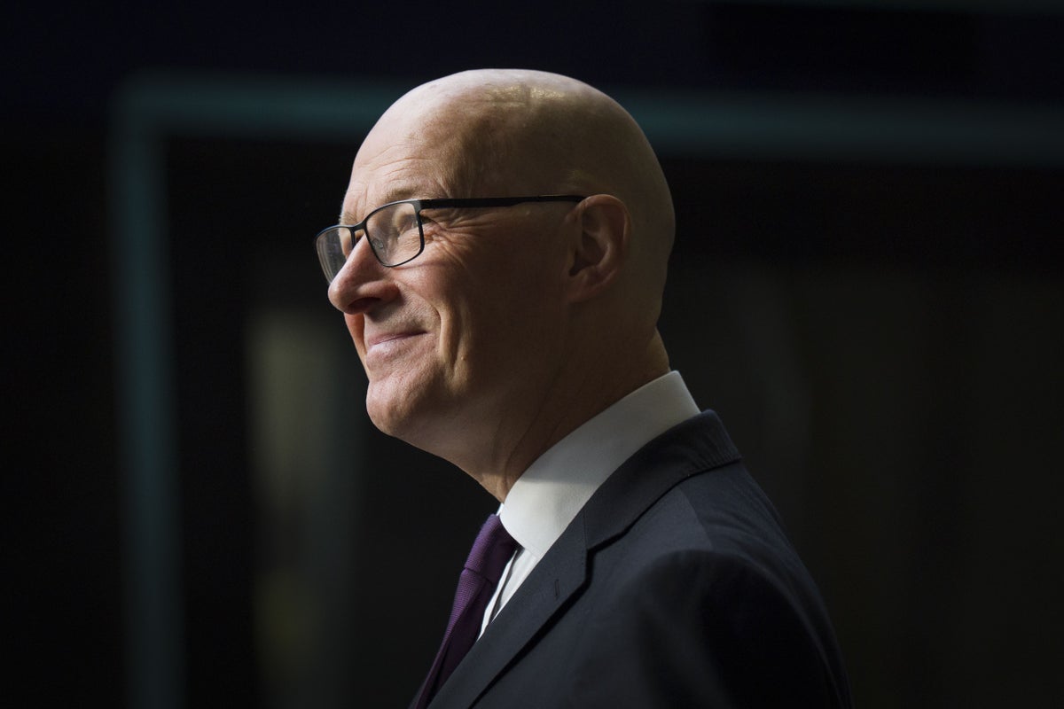 trump-meets-scottish-first-minister-john-swinney-to-discuss-whisky-tariffs