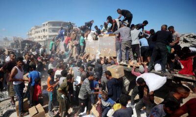 palestinians-surround-gaza-aid-truck-in-desperate-bid-to-gather-supplies