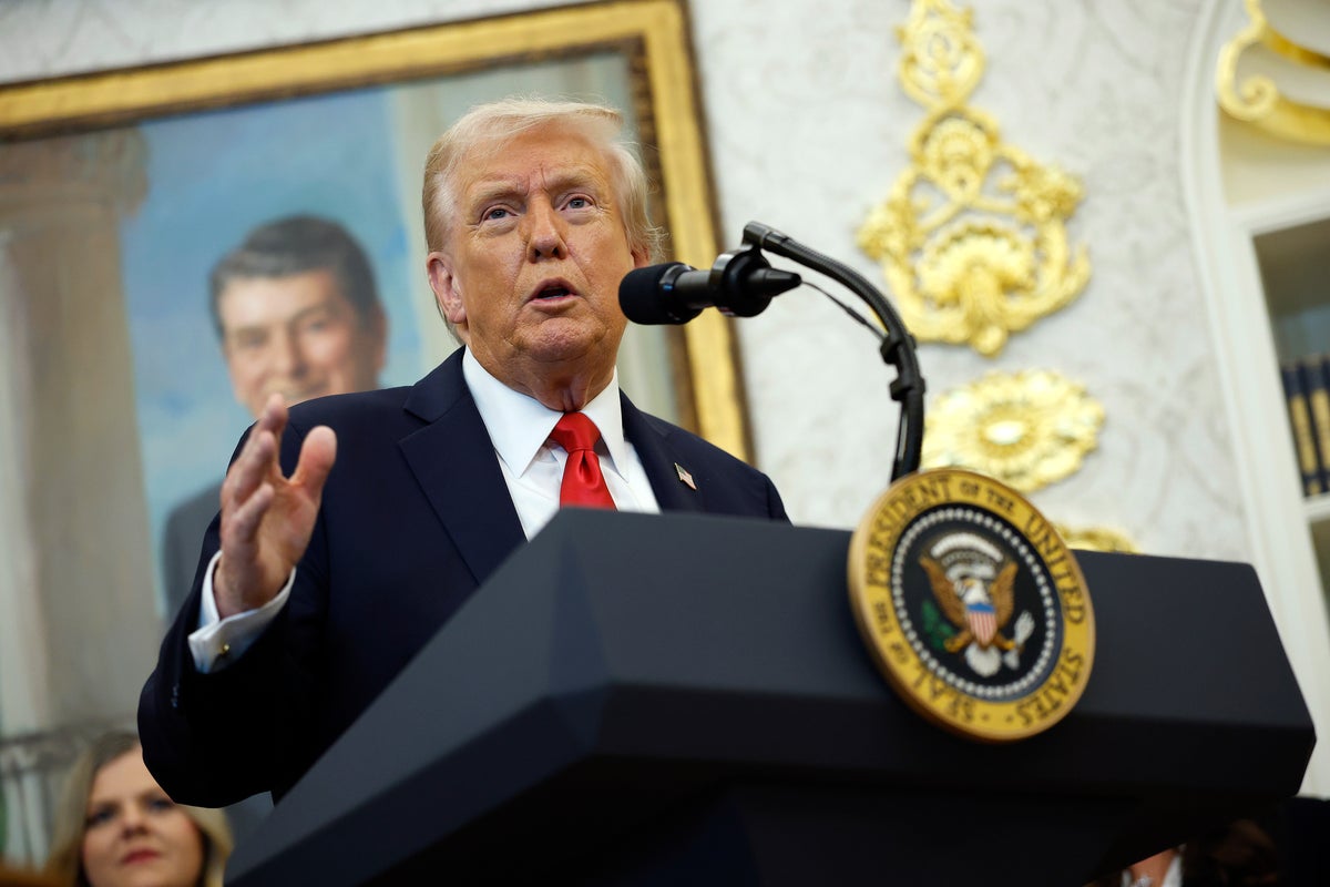 ukraine-russia-war-latest:-trump-meets-zelensky-at-white-house-after-missile-warning-from-putin
