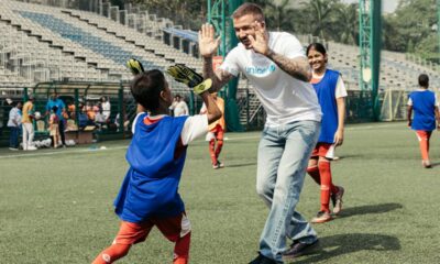 david-beckham-wows-children-with-football-skills-during-india-visit