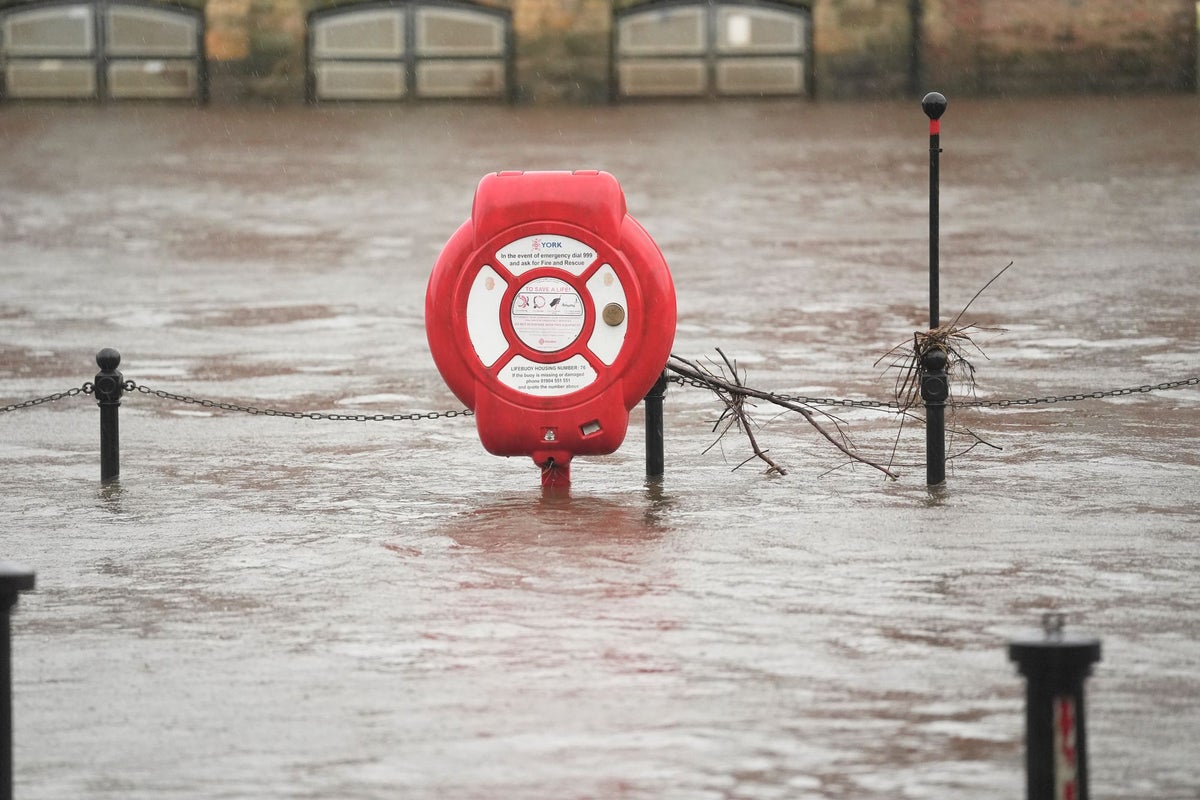 full-list-of-uk-schools-closed-today-as-storm-chandra-causes-disruption
