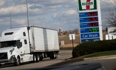 ‘little-doubt’-americans-will-see-record-gas-prices-if-trump-follows-through-on-iran-deadline-threats,-expert-says