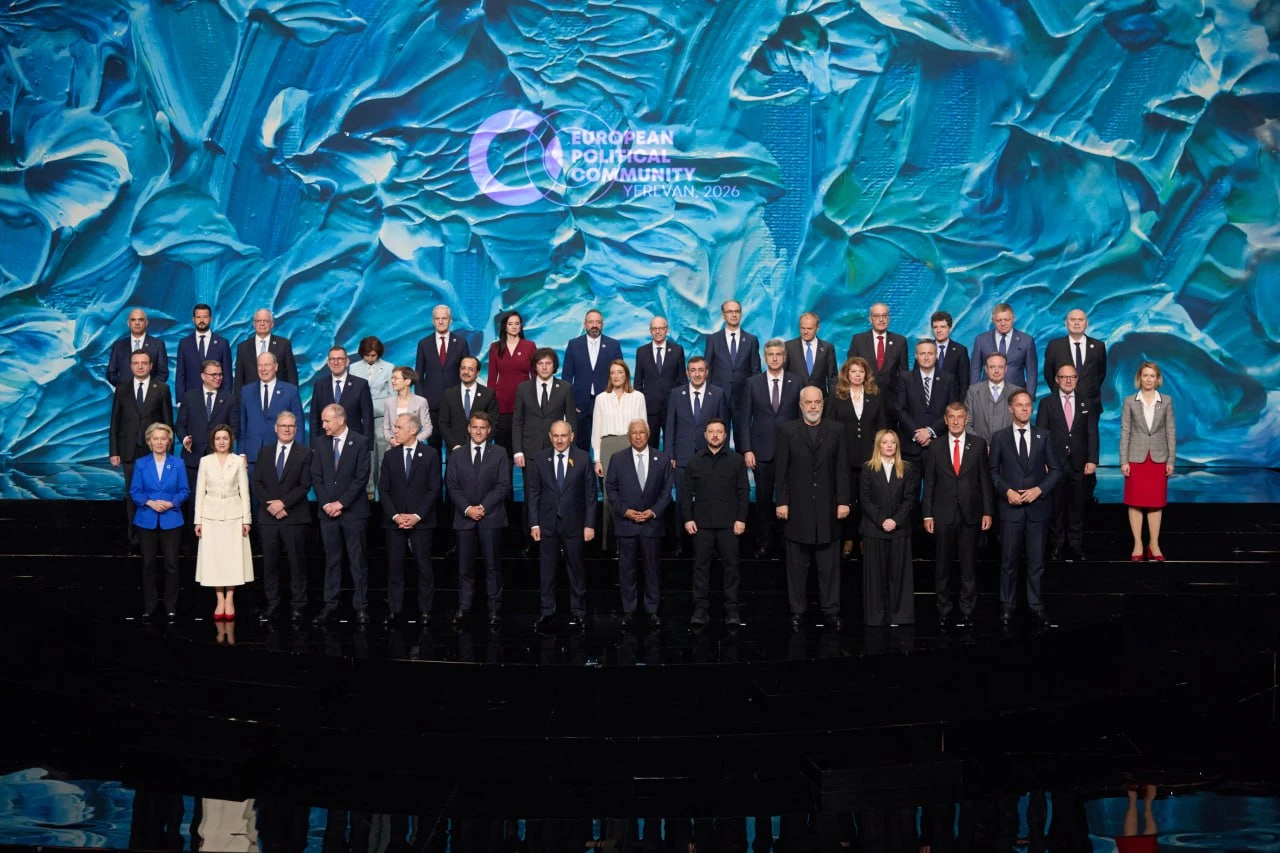 zelensky-summed-up-the-results-of-the-epc-summit-in-yerevan:-he-thanked-armenia-and-pashinyan