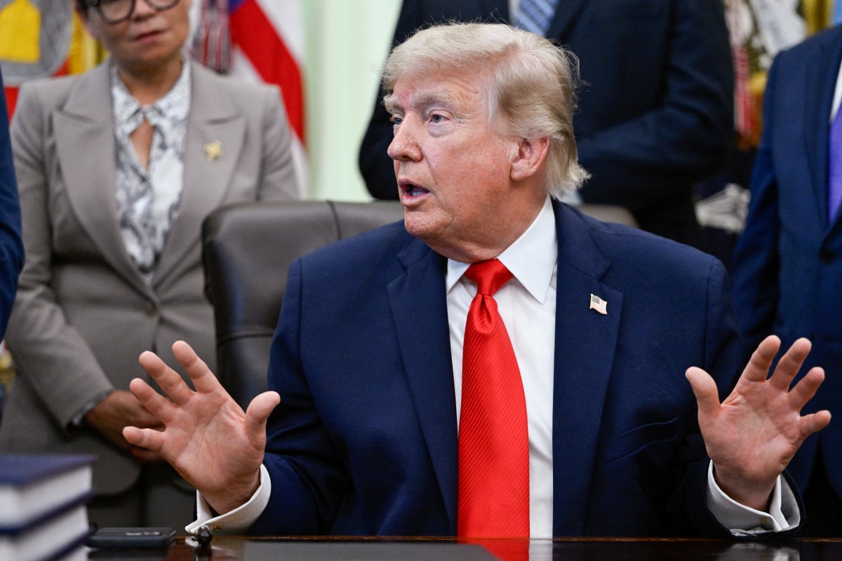 iran-us-war-latest:-trump-‘races-to-seal-deal-to-open-strait-of-hormuz-and-end-conflict’-before-g7-summit