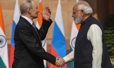 russia-asked-india-for-more-gasoline-after-losing-40%-of-its-refinery-capacity