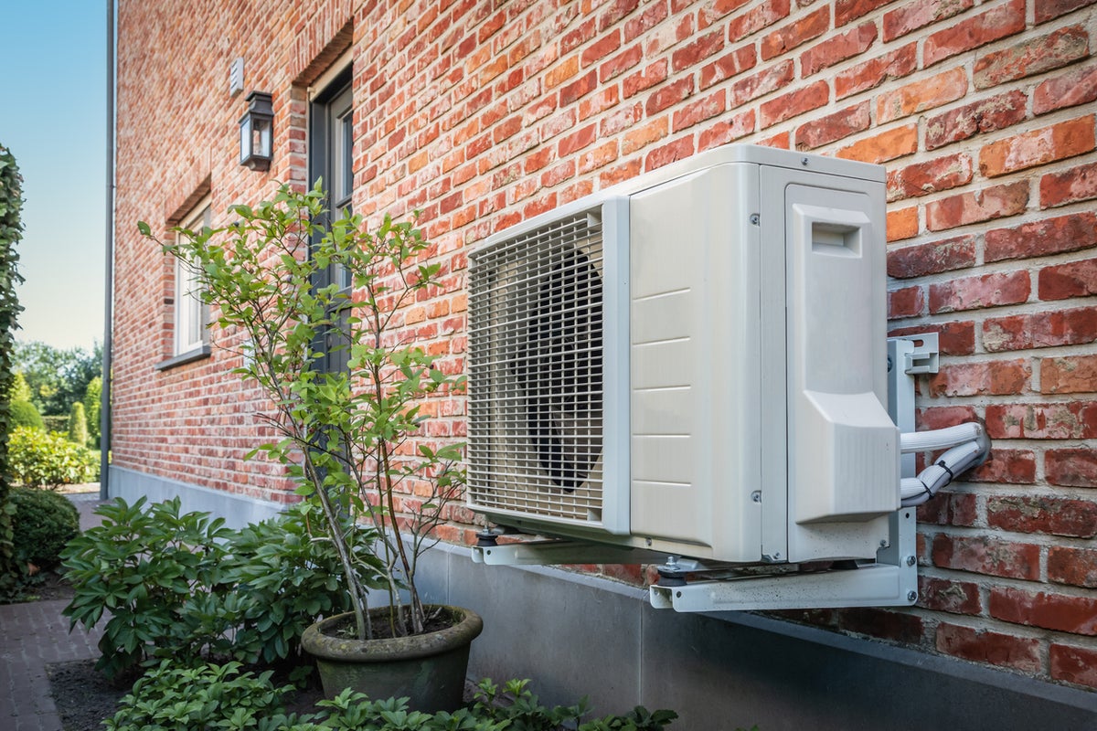 the-home-cooling-solution-that-is-cheaper-for-renters-than-air-conditioning